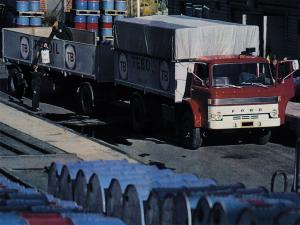 Ford D1614